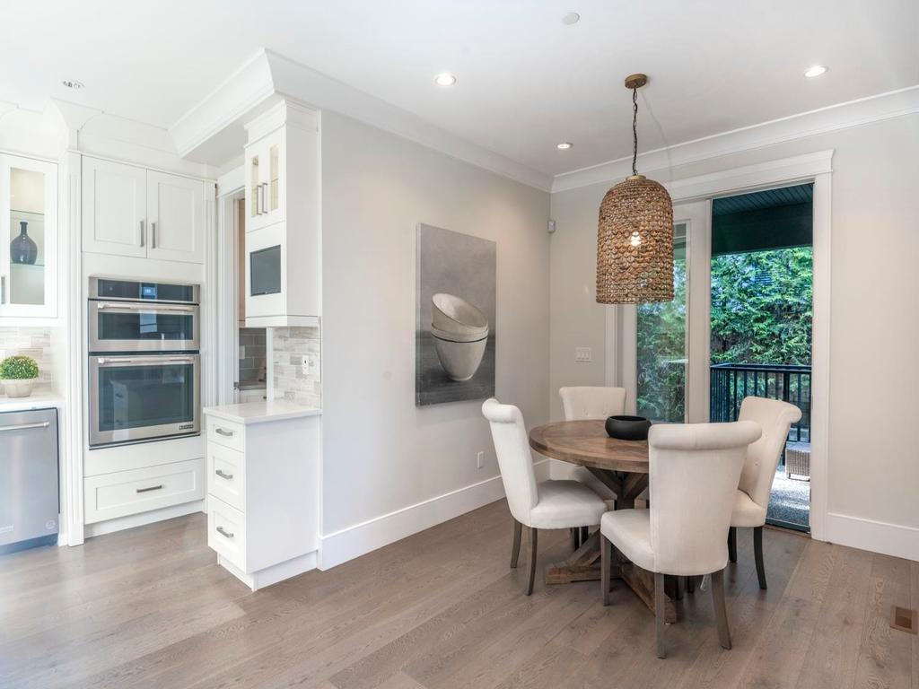 Listing Image for R3080254