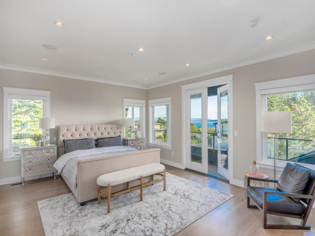 Listing Image for R3080254