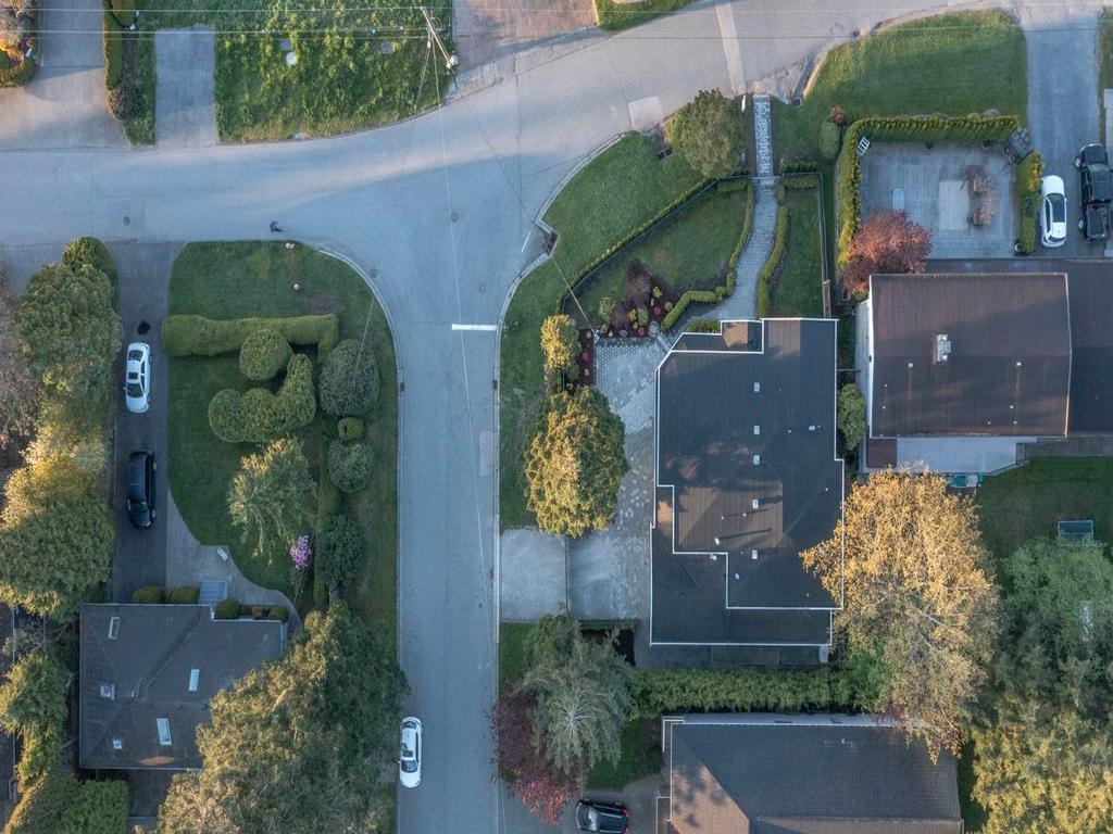 Listing Image for R3080254