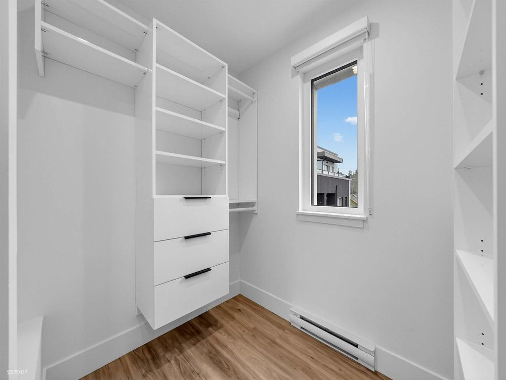 Listing Image for R3080262