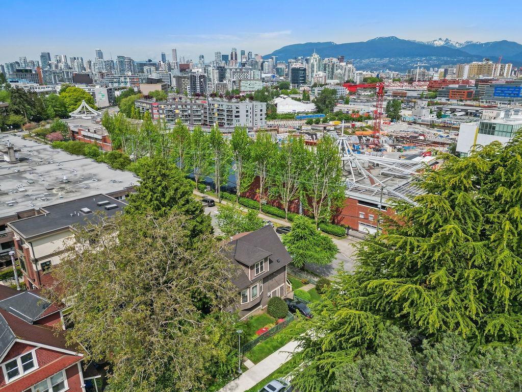 Listing Image for R3080279