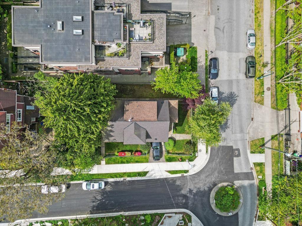 Listing Image for R3080282