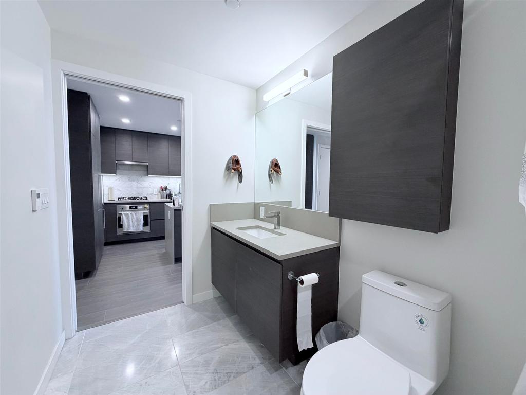 Listing Image for R3080292