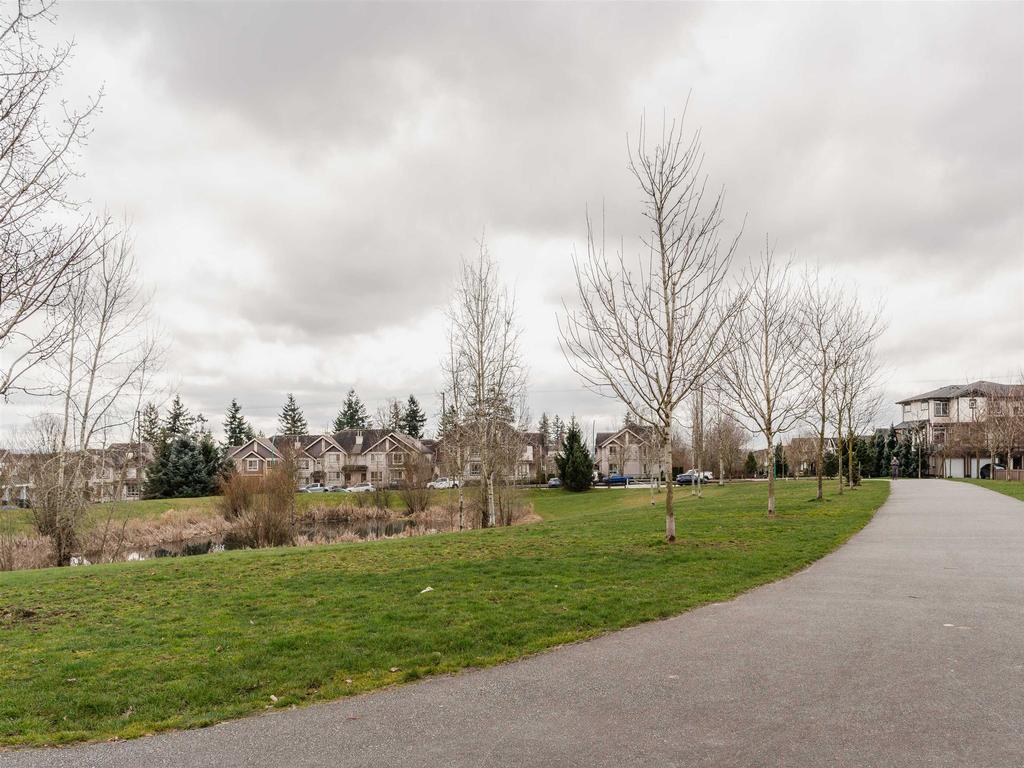 Listing Image for R3080303