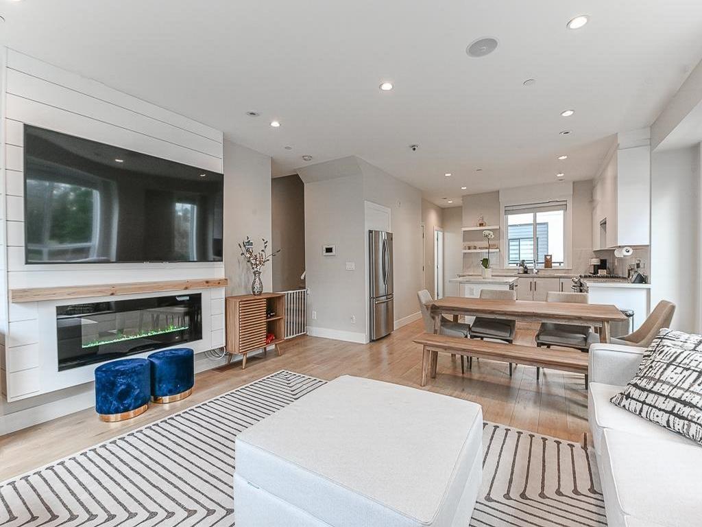 Listing Image for R3080310