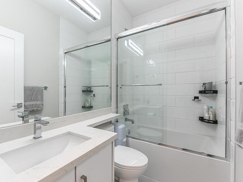 Listing Image for R3080310