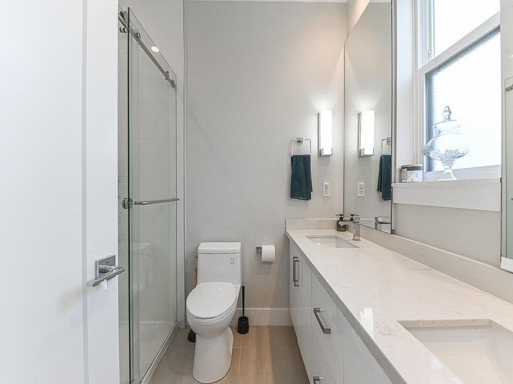 Listing Image for R3080310