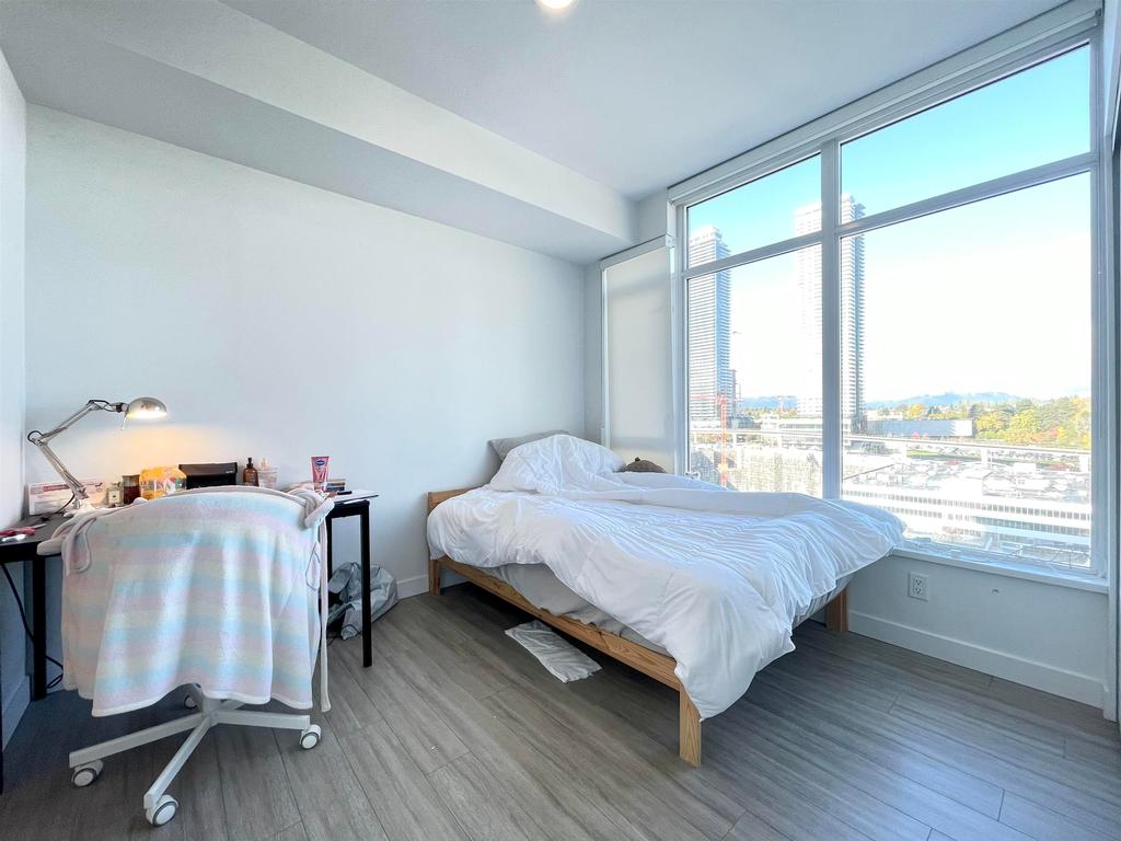 Listing Image for R3080319