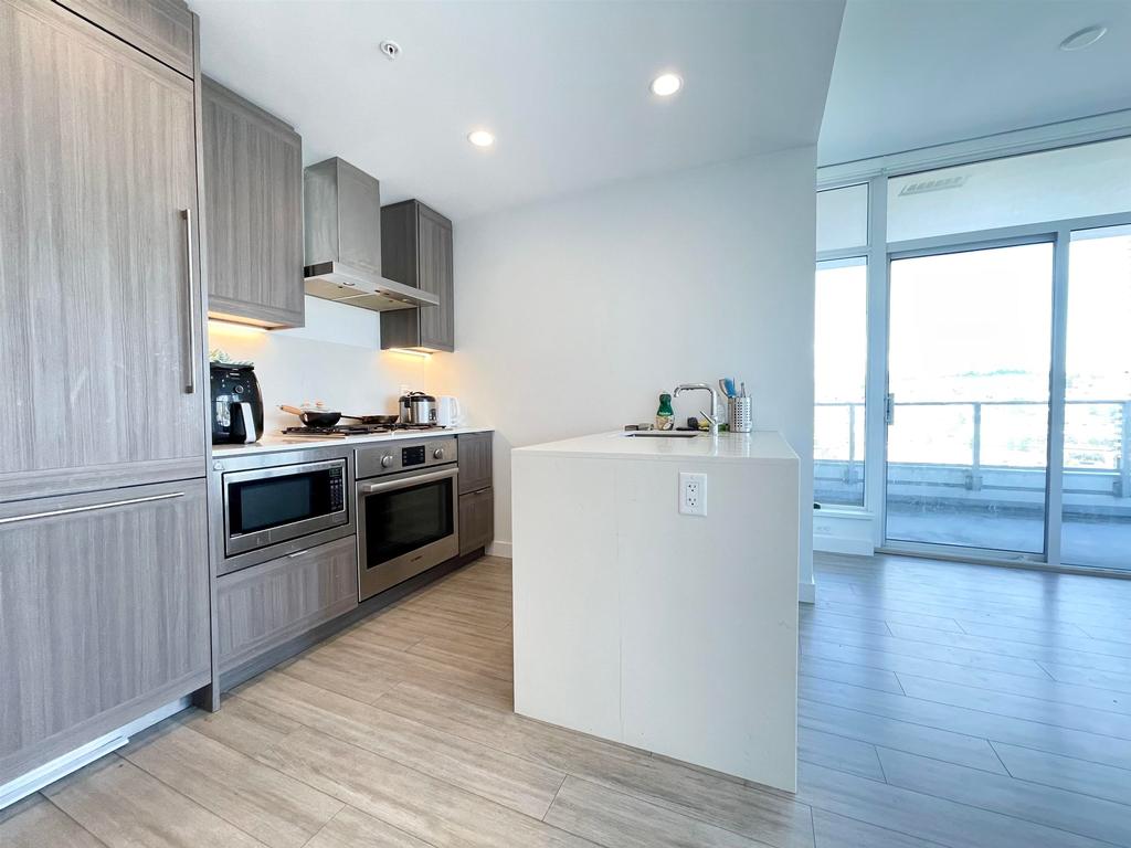 Listing Image for R3080319