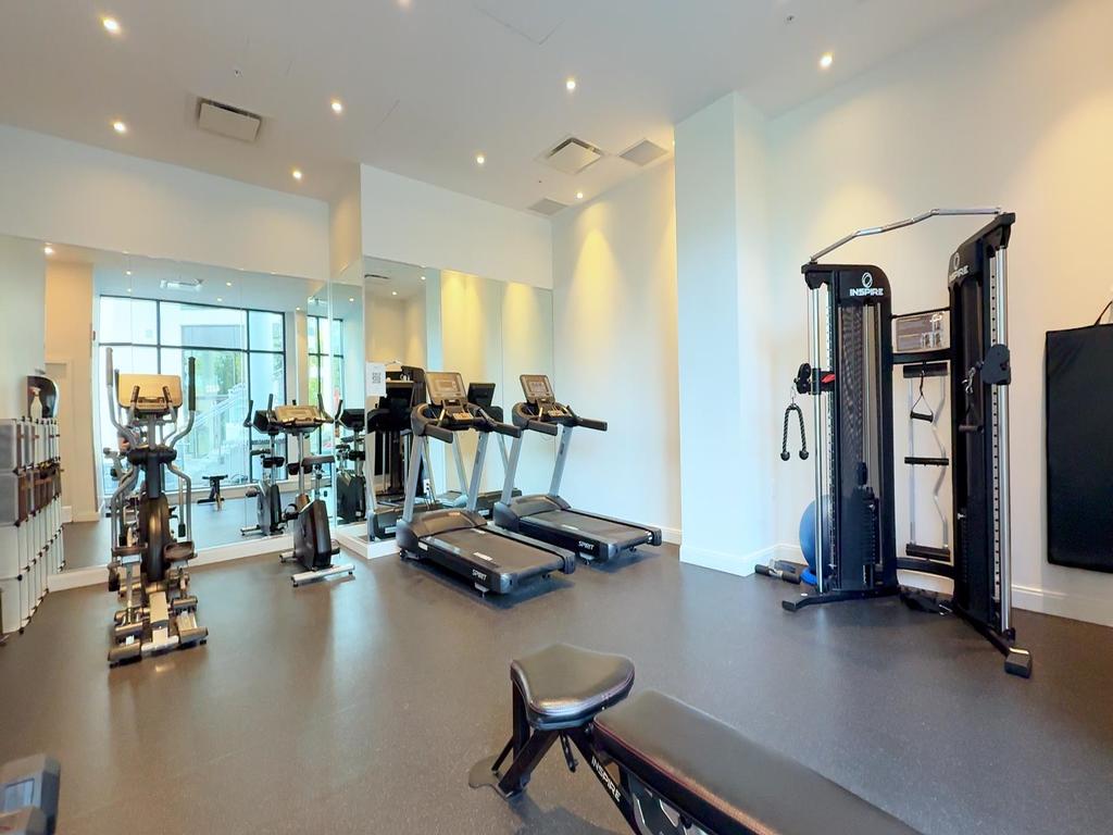 Listing Image for R3080330