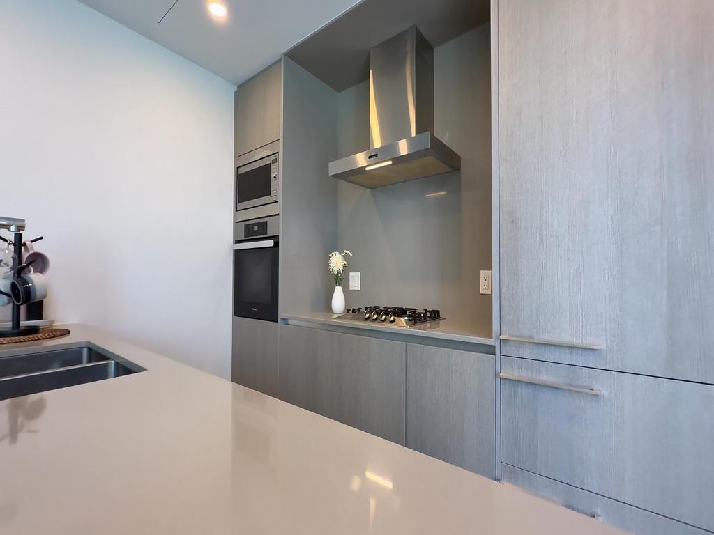 Listing Image for R3080330