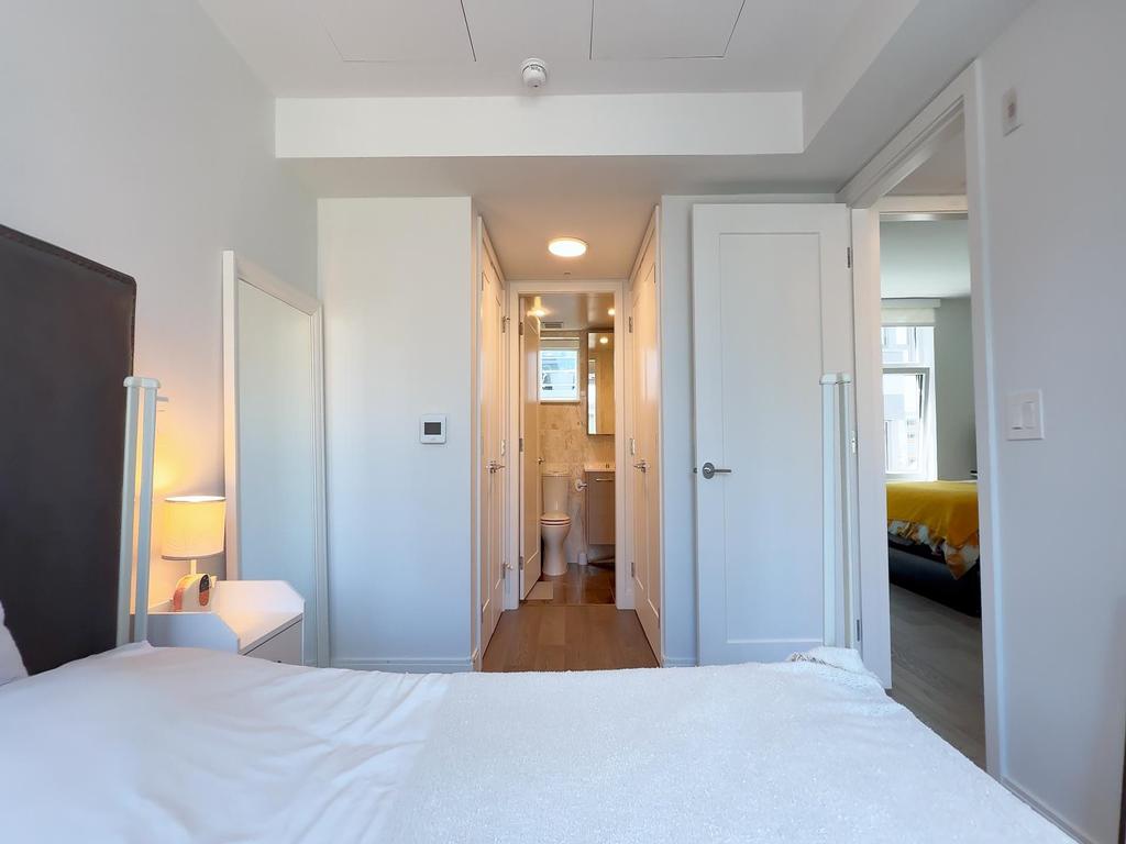 Listing Image for R3080330