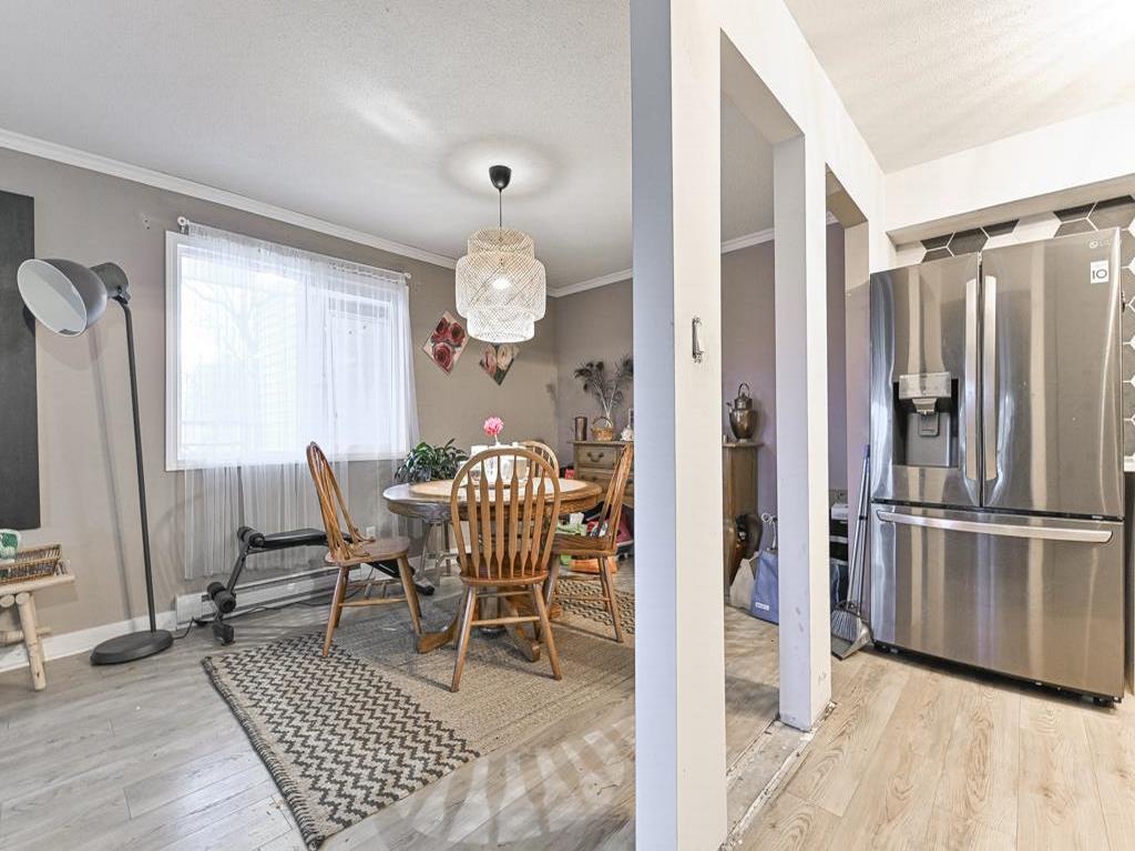 Listing Image for R3080336