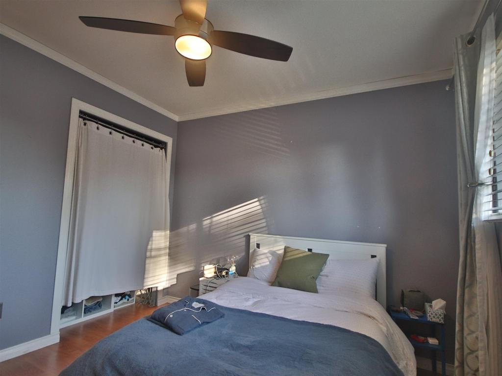 Listing Image for R3080343