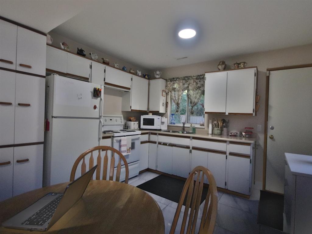 Listing Image for R3080343