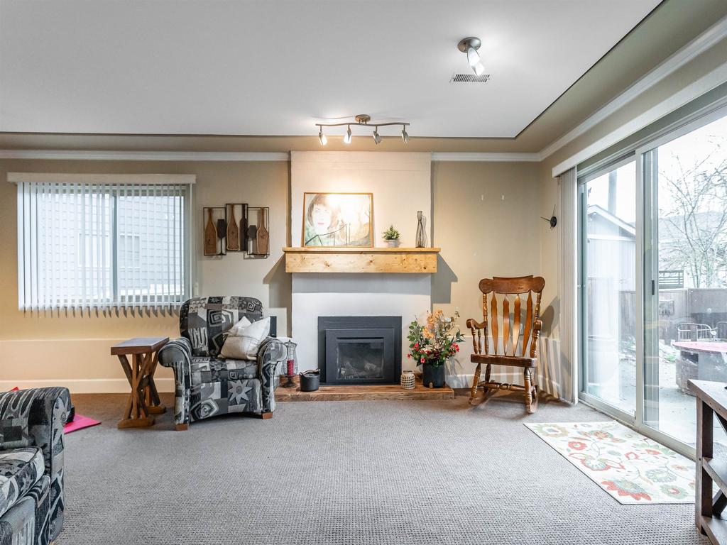 Listing Image for R3080347