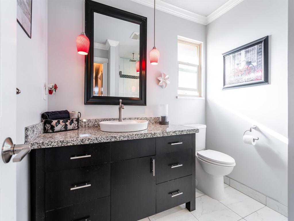 Listing Image for R3080347