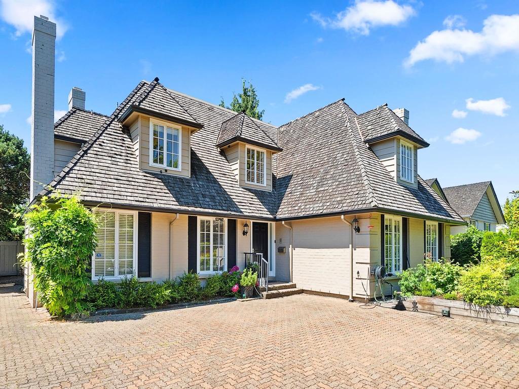 Listing Image for R3080351