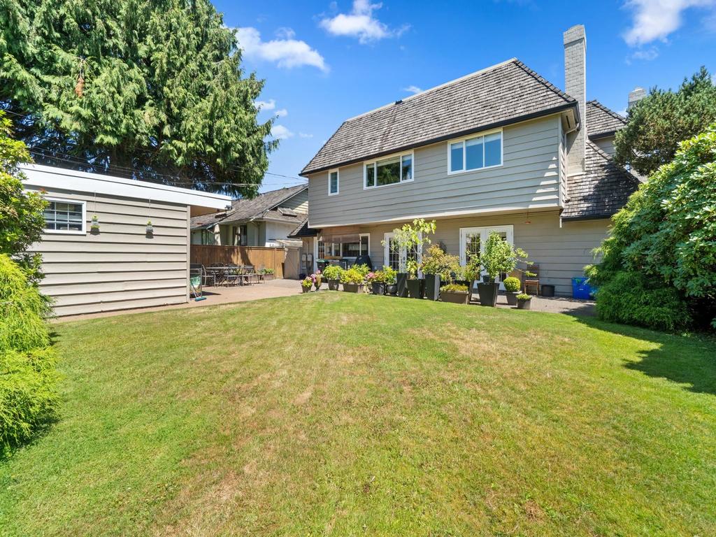 Listing Image for R3080351