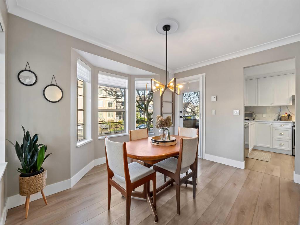 Listing Image for R3080352