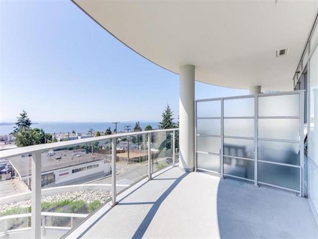 Listing Image for R3080355