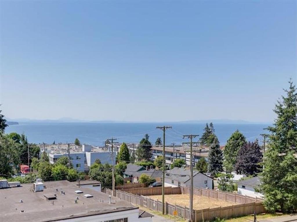 Listing Image for R3080355