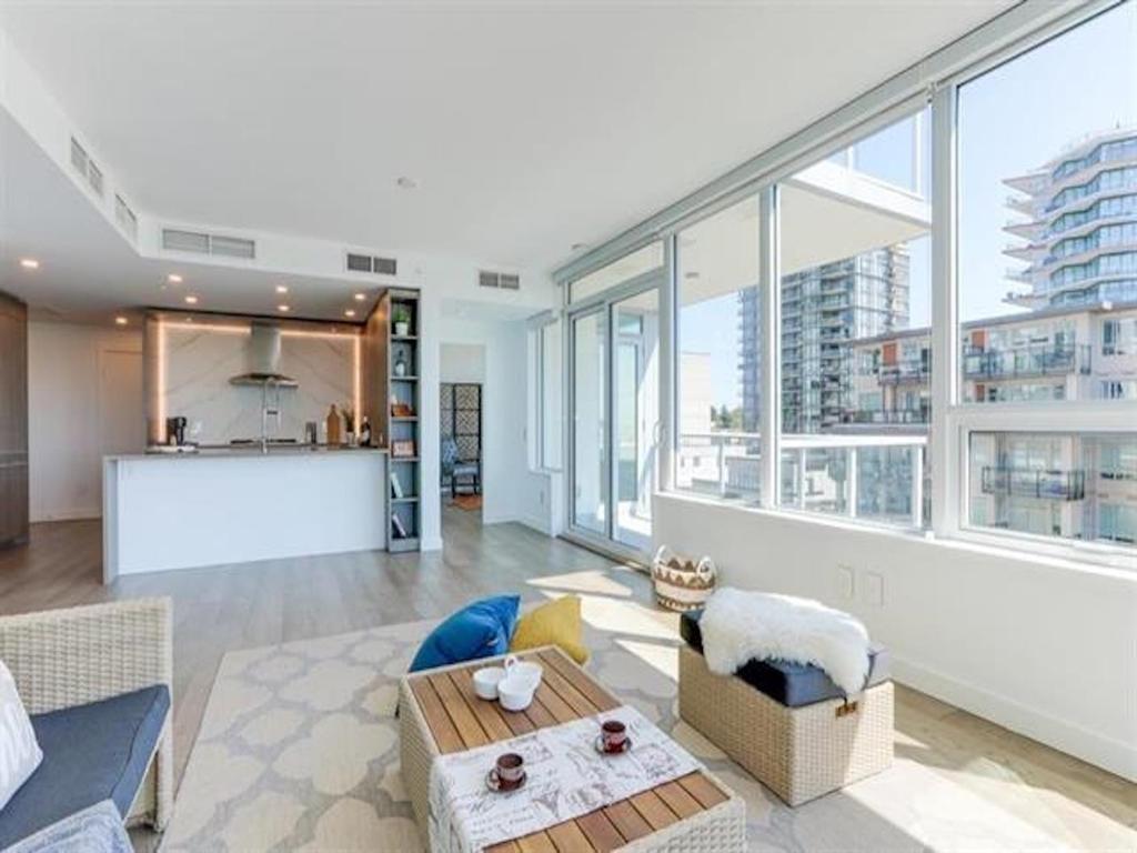 Listing Image for R3080355