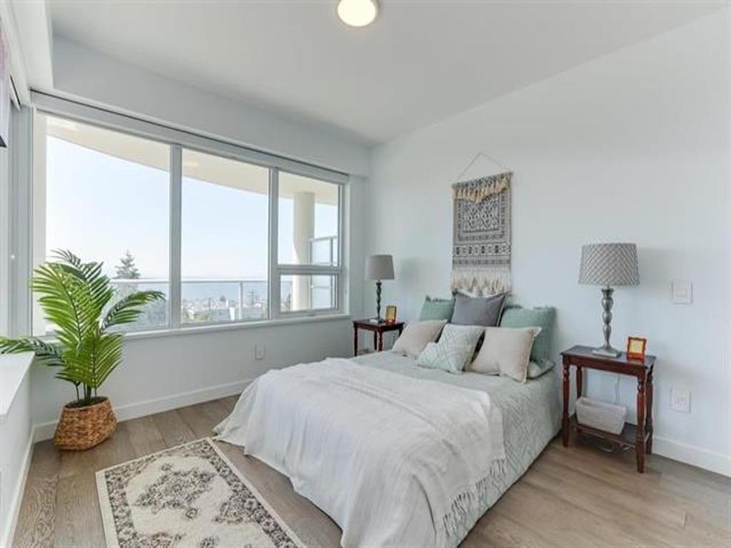 Listing Image for R3080355