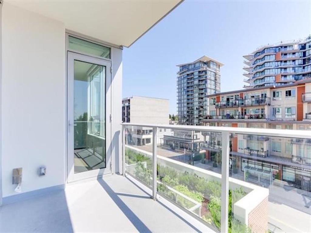 Listing Image for R3080355