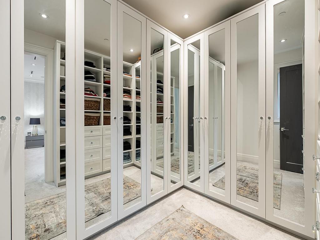 Listing Image for R3080356