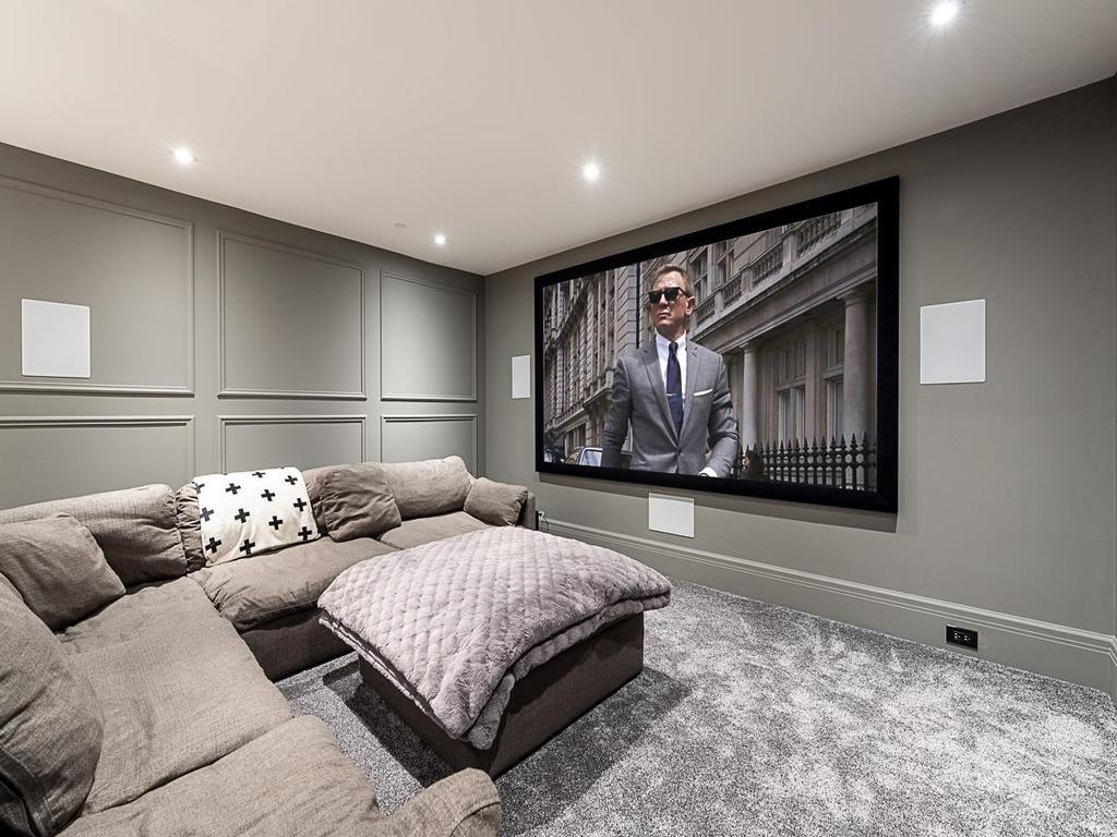 Listing Image for R3080356