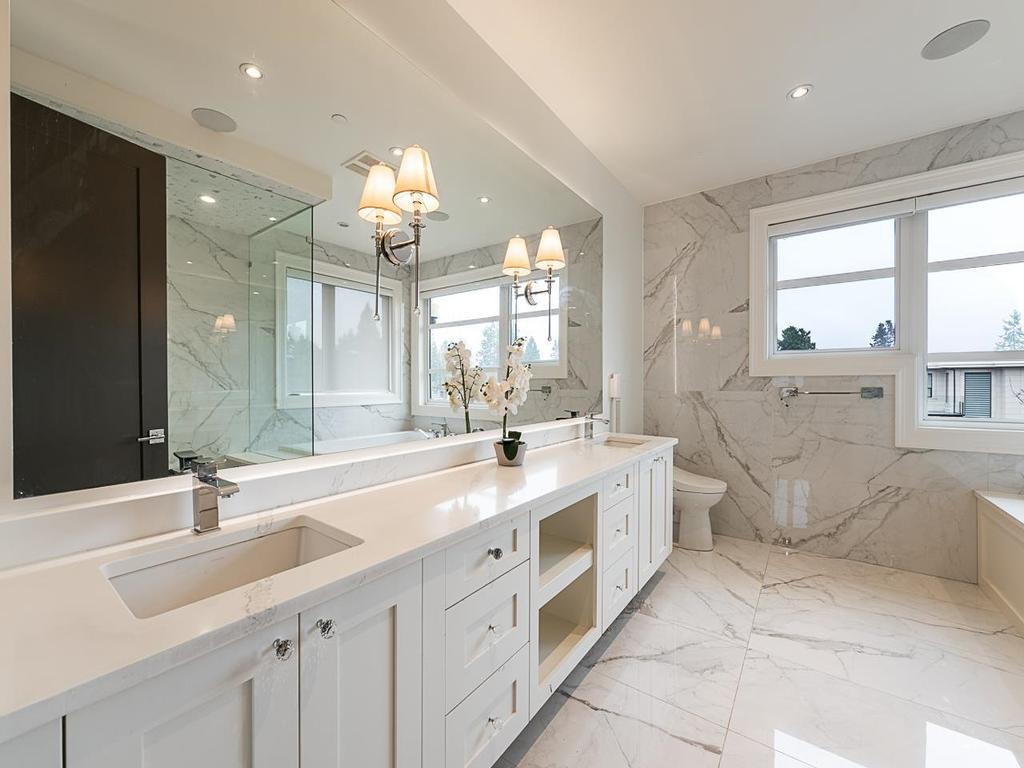 Listing Image for R3080356