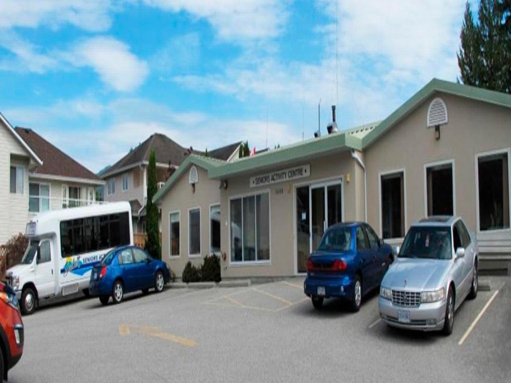 Listing Image for R3080362