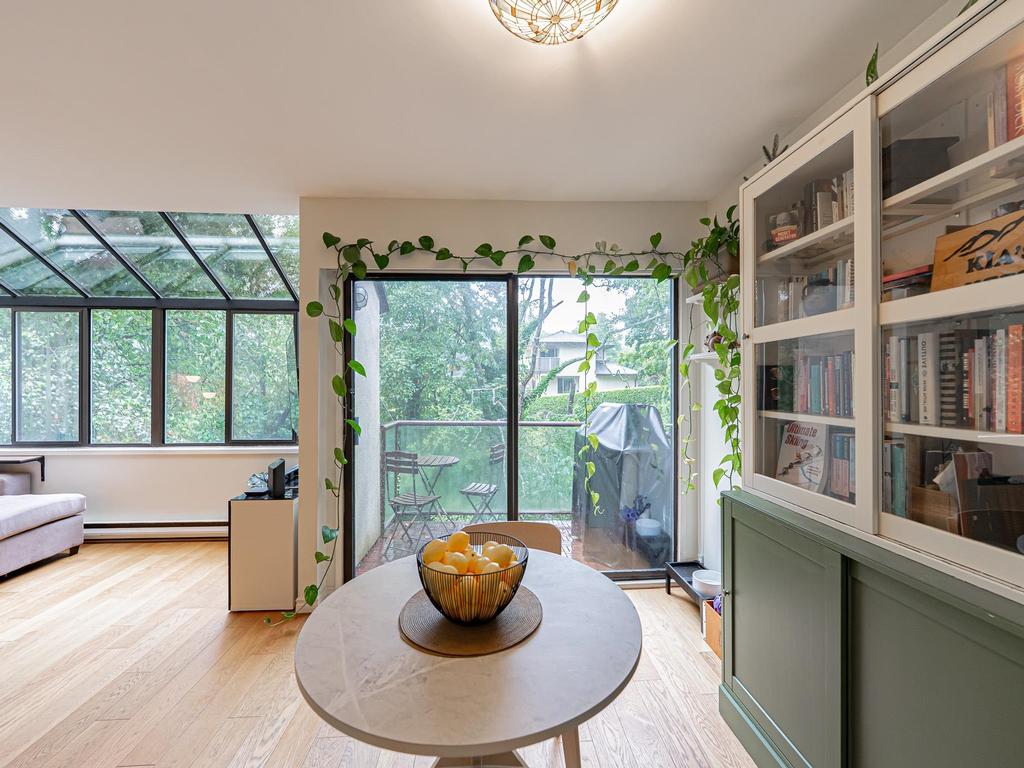 Listing Image for R3080382