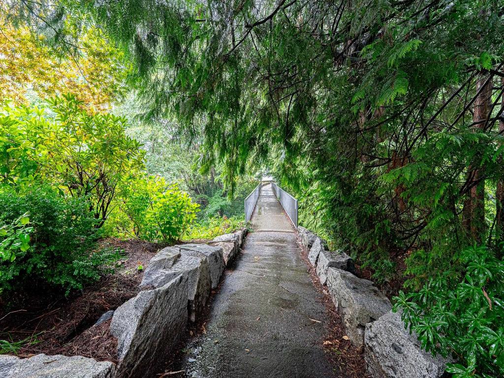 Listing Image for R3080382