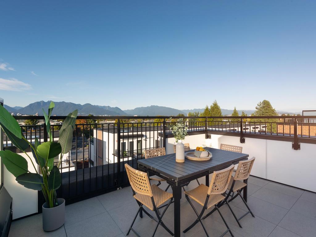 Listing Image for R3080388