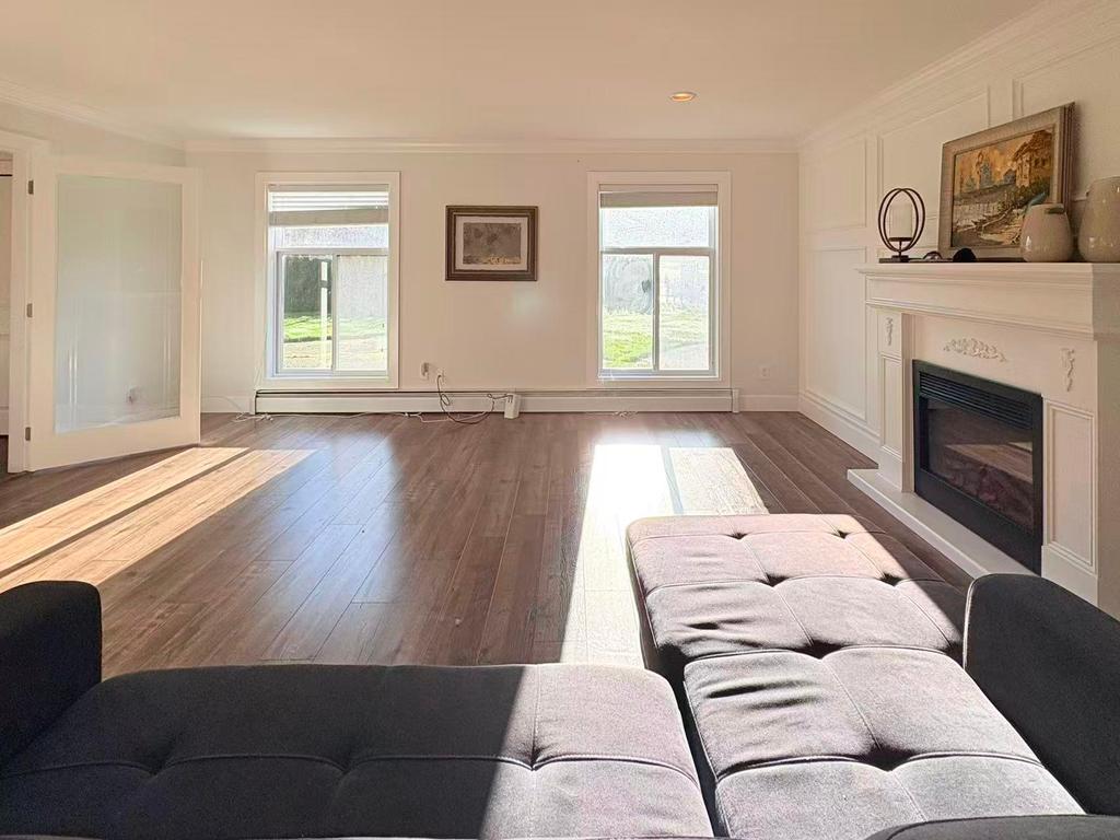 Listing Image for R3080396