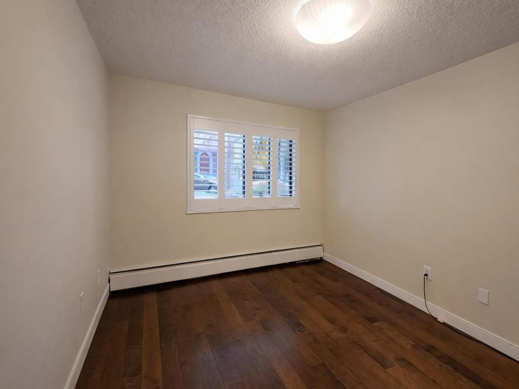 Listing Image for R3080406