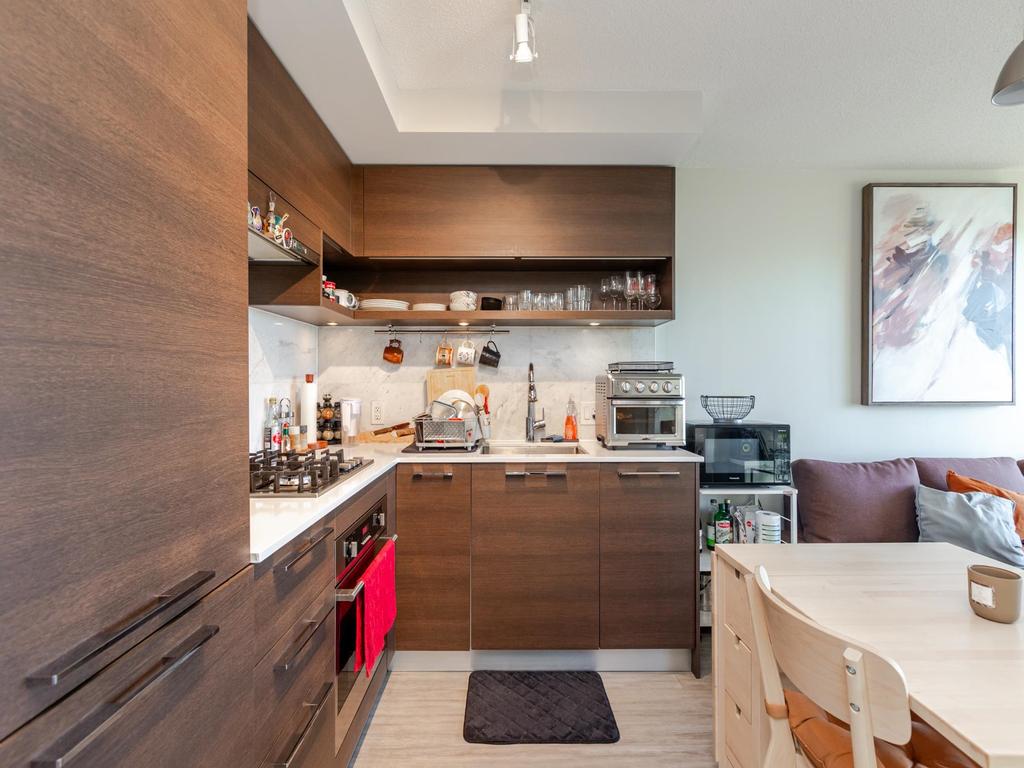 Listing Image for R3080419