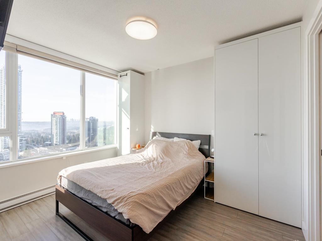 Listing Image for R3080419