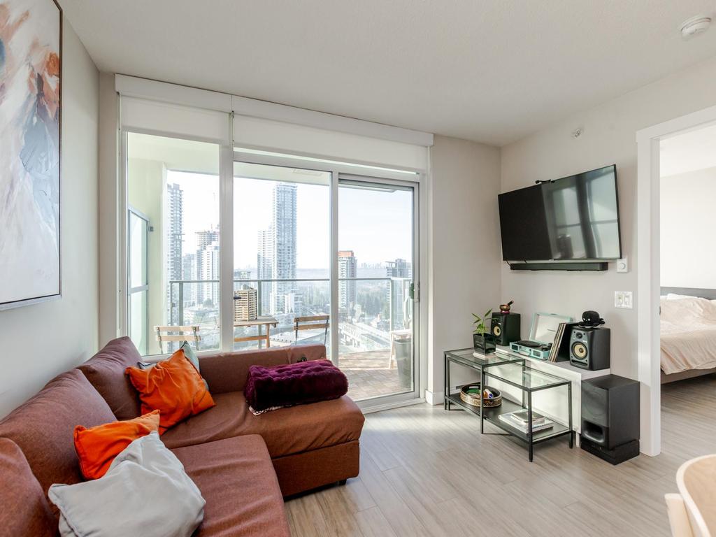 Listing Image for R3080419