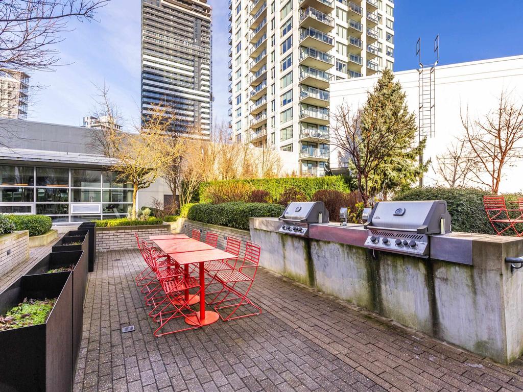 Listing Image for R3080419