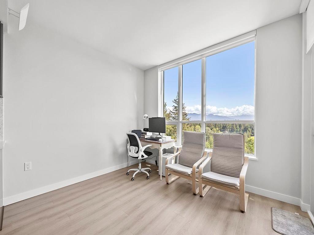 Listing Image for R3080432