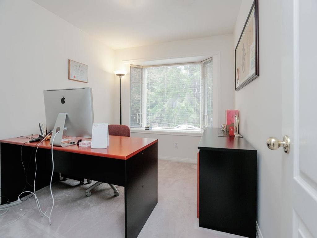 Listing Image for R3080444