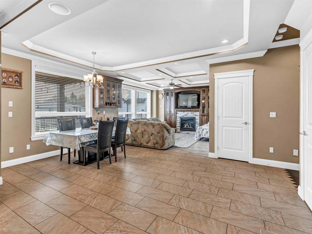 Listing Image for R3080481