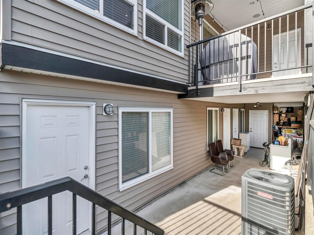 Listing Image for R3080481
