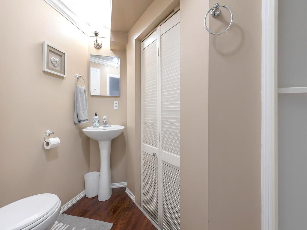 Listing Image for R3080483