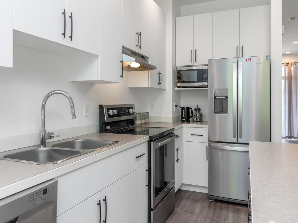 Listing Image for R3080483