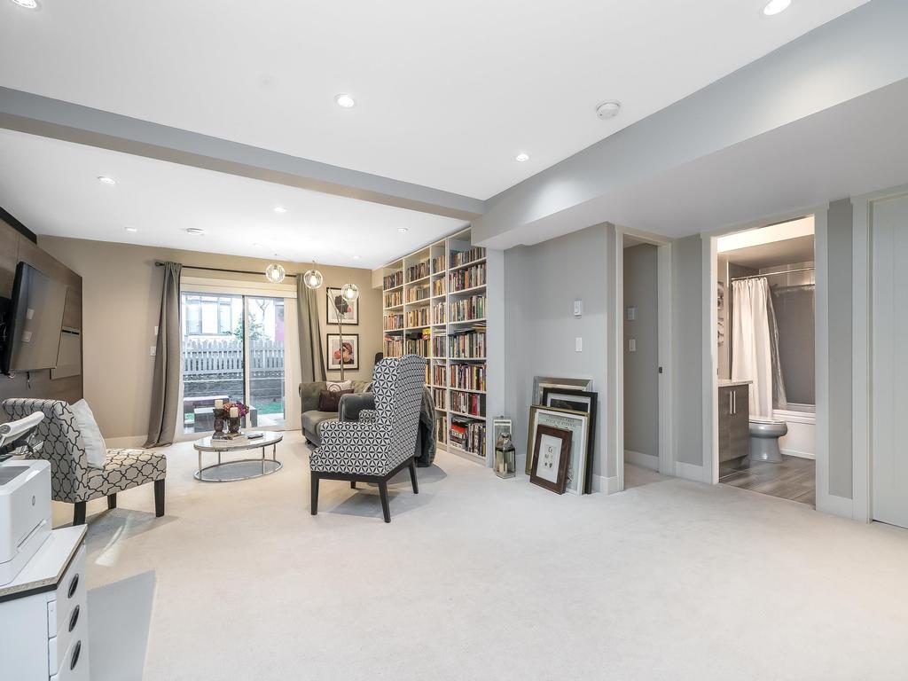 Listing Image for R3080492