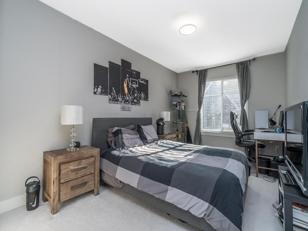 Listing Image for R3080492